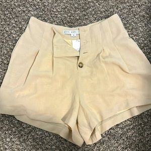 HYFVE Small Shorts NWT